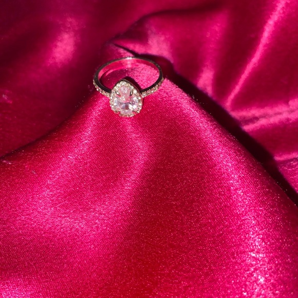 Cubic zirconia ring - Picture 3 of 3